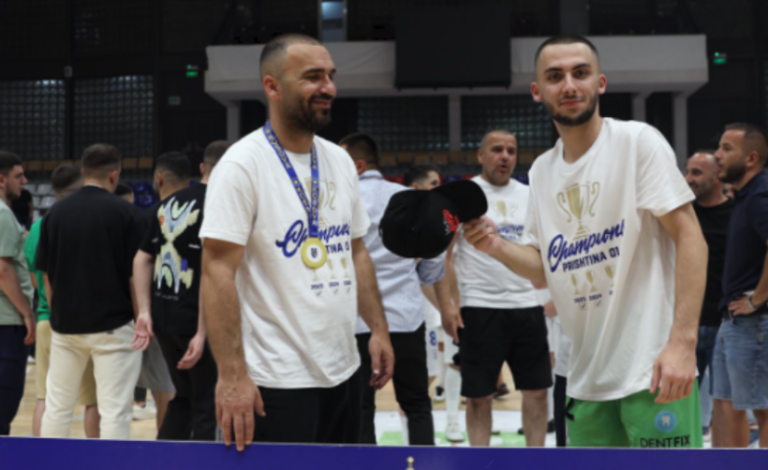 Ferid Agushi dhe Ensar Fera, kampion të dyfishtë në futsallin kosovar
