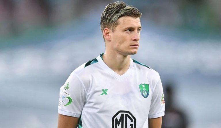 Ezgjan Alioski: Jashtë kur isha buzqeshja, por në shtëpi isha mërzitur dhe qaja