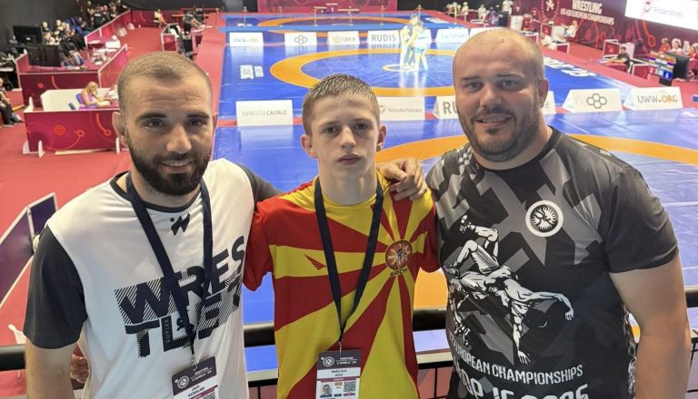 Abdulaziz Azizi mes pesë më të mirëve të Evropës!