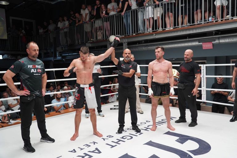 Ferit Keta humbet titullin ISKA në “Munich Fight Arena” ndaj Albert Ugrincic