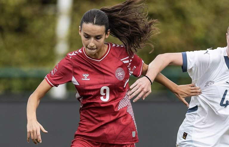 Elisa Asllani, krenari shqiptare nga Dobroshti, pjesë e përfaqësueses së Danimarkës U16!