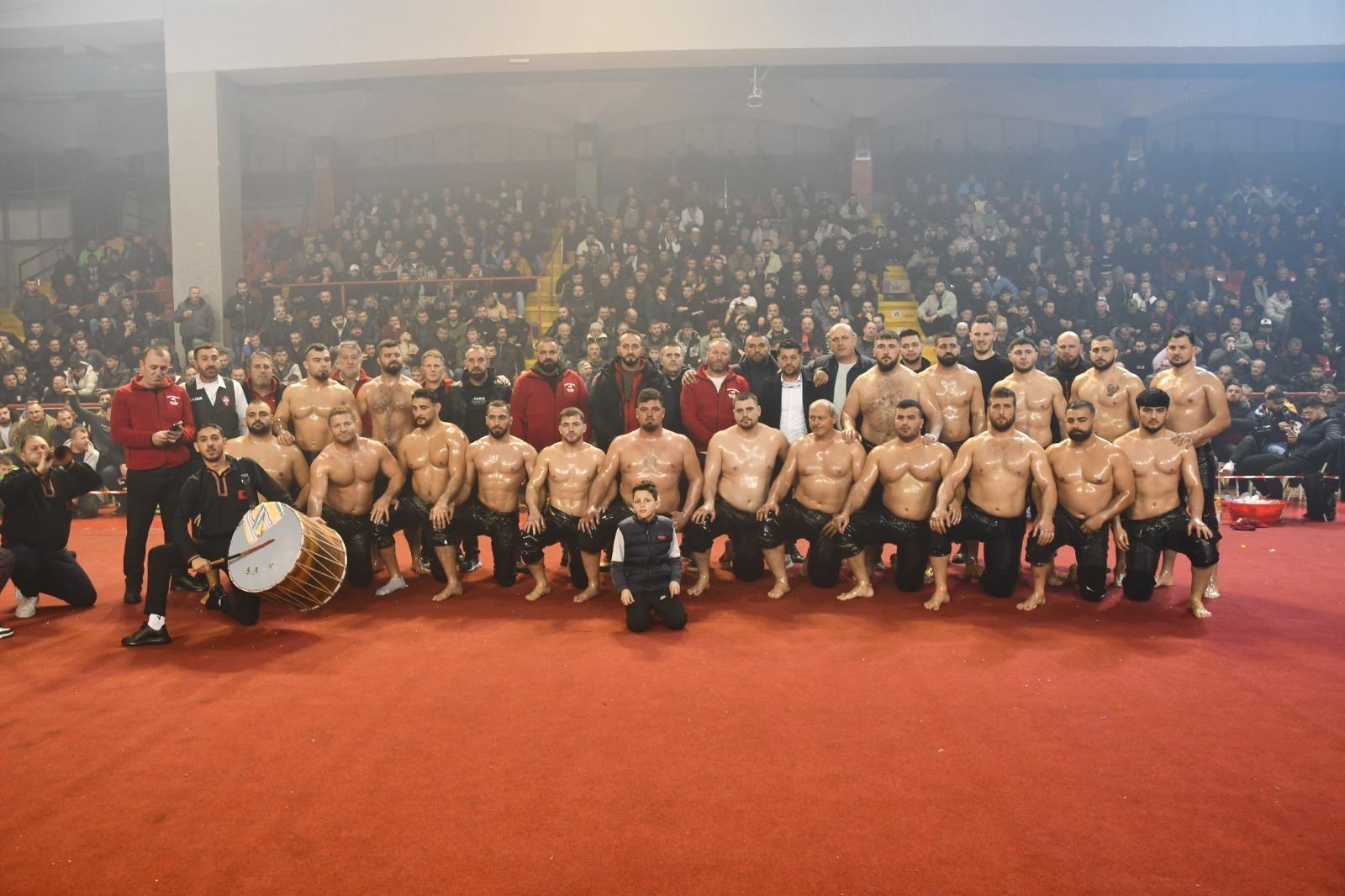 Mbyllet me sukses  turneu ndërkombëtar i mundjes tradicionale