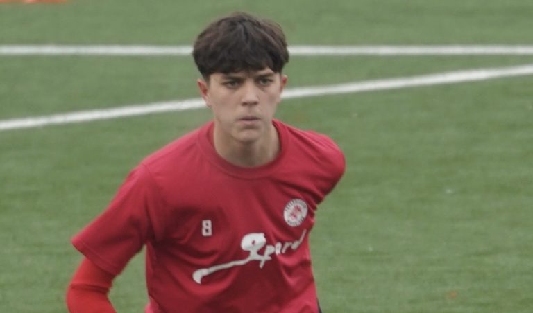 Loris Dvorani kalon te Winterthur, hap i rëndësishëm drejt futbollit profesionist 