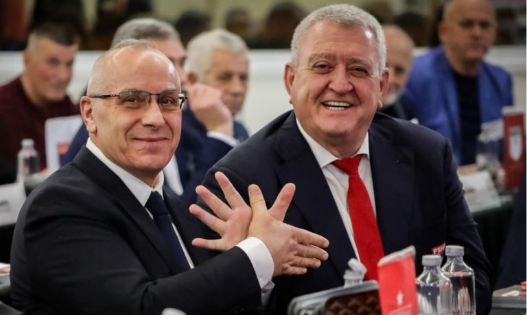 Armand Duka uron Kosovën me një foto së bashku me Agim Ademin duke bërë shqiponjën