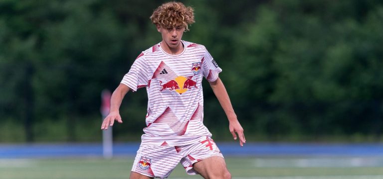 Po shkëlqen në MLS, dy gjigantët e Bundesliga-s interesohen për Adri Mehmetin