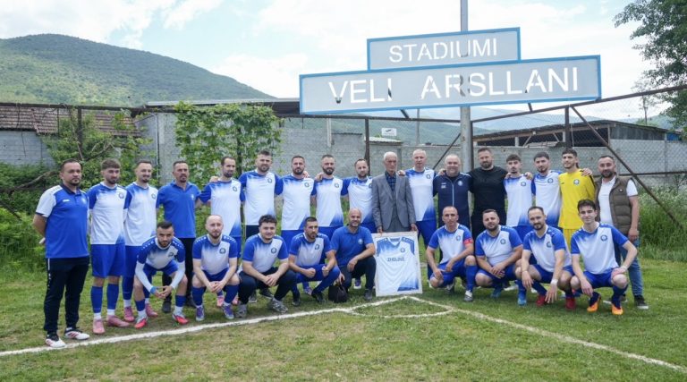 Stadiumi i KF Liria Zhelinë do të mbajë emrin e Veli Arsllanit