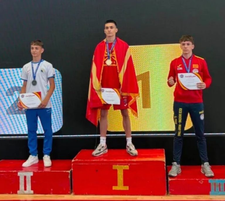 Turker Ismail, fiton medalje të artë në Serbi dhe shpallet juniori më i mirë i kampionatit Ballkanik