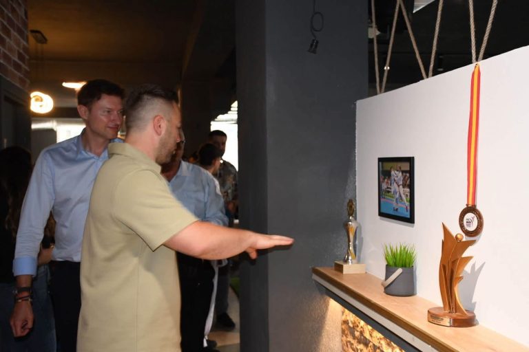 Berat Jakupi inauguron Qendrën Sportive ASIART, një investim i ri në shërbim të sportit dhe jetës së shëndetshme